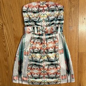 Lavand Sleeveless Floral Abstract Print Stretch Mini Dress Belted NWT Sz S
